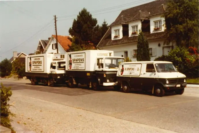 Camions de livraison au début de la soiété Spapens